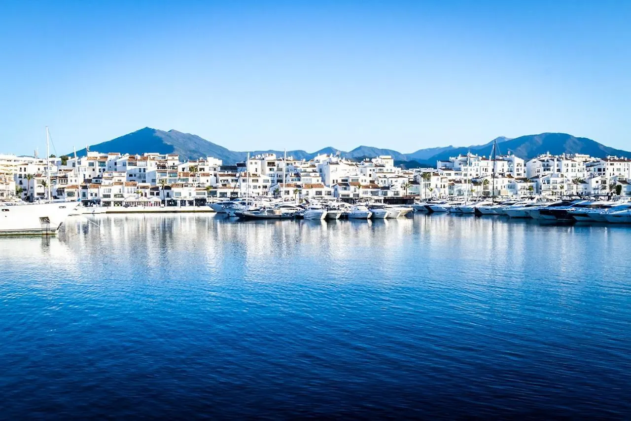 Marbella Banus Suites - Ceibo Centro Plaza Banus Suite Apartment