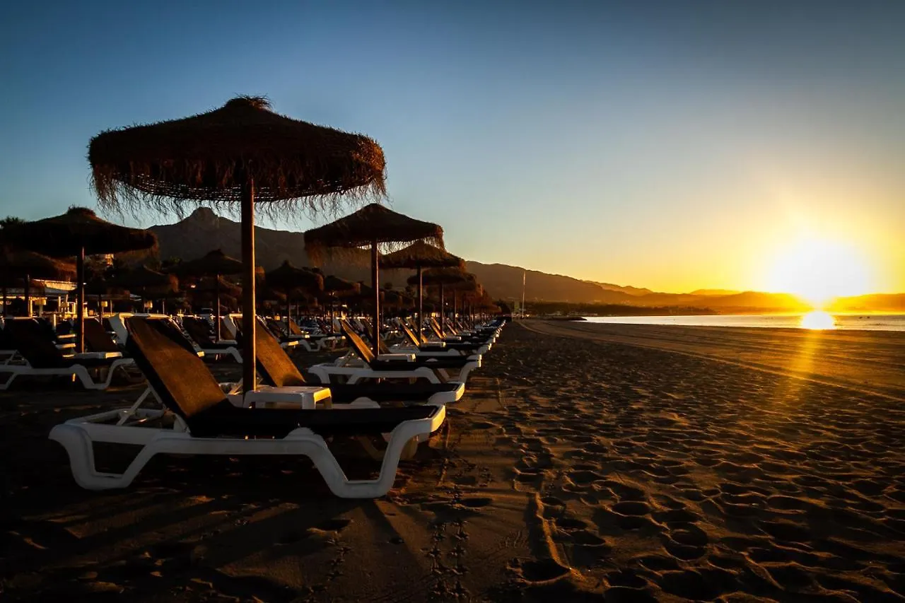 Marbella Banus Suites - Ceibo Centro Plaza Banus Suite Apartment Spain