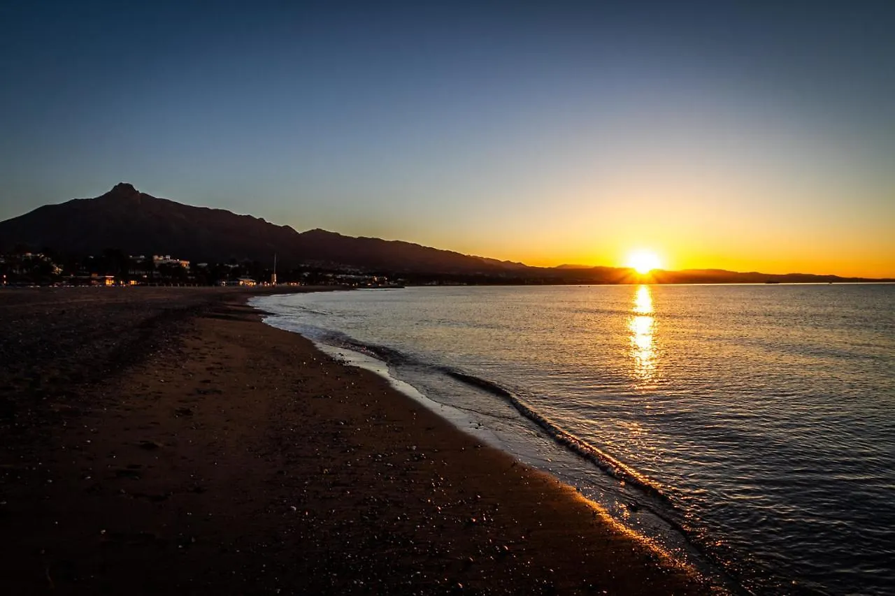 Marbella Banus Suites - Ceibo Centro Plaza Banus Suite Apartment